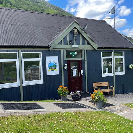 West Highland Lodge Кинлохливен Экстерьер фото